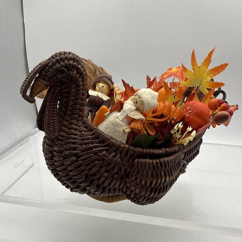 Vintage Wicker Turkey Basket Small Size 10" Long, 6" Tall, Greenhouse Centerpie